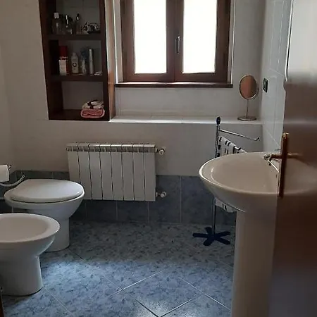 Con Giardino E Parcheggio Riservato