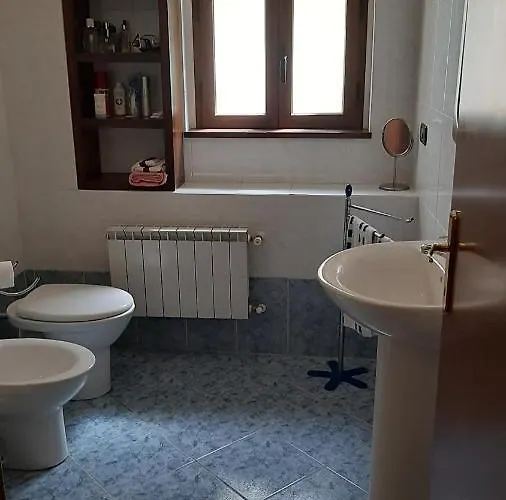 Con Giardino E Parcheggio Riservato